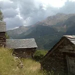 Apartaments Vall Ferrera