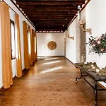 Palacio De Montarco