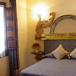 Hotel Alcazar