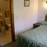 Hotel Puerta Romeros