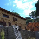 Alojamientos Rurales El Grial