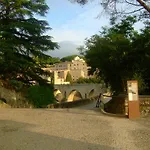 Besalut Apartment