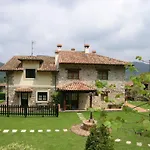 Apartamentos El Llugaron