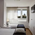 Pension Pasadena