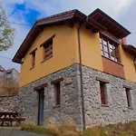 Casa Rural La Cabaña del Valleyu