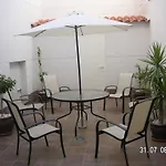 Hotel Alcazar