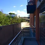 Hola Apartments 1-30