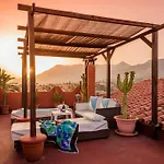 Villa Tiphareth Hotel & House