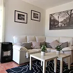 Belvilla By Oyo Casa Happinez