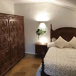 Las Cavenes Del Cabaco