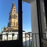 Apartamentos La Hoguera