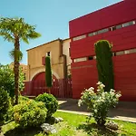 Albergue Santa Ana