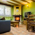 Apartamentos Rurales L´Abiseu