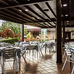 Aparthotel Rural 12 Caños