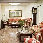 Hotel Roma