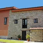 Casa Aldea Marinana