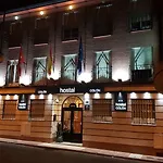 Hostal Colon