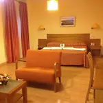 Hospedium Hotel Las Tablas