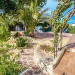 Marcelo - Charming, Finca Style Holiday Villa In Moraira