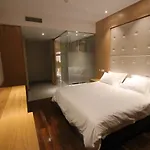 Menoir Dorsett Madrid Leganés