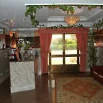Hotel Jr