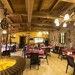 Apartamentos Turisticos El Duende De Carricuende