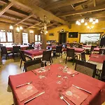 Apartamentos Turisticos El Duende De Carricuende