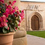 Hospederia Virgen De La Fuente