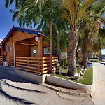 Camping & Bungalows Oasis