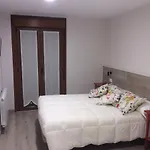 La Casa De Los Soportales