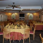 Hotel Trajano