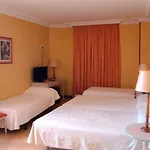 Hotel San Camilo