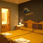 Hostal Valdepenas By Bossh Hotels