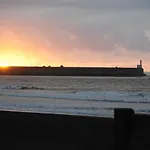 Rompiente Norte Surfcamp