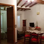 Edificio de Apartamentos L\'Escoleta