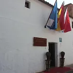 Hotel Plaza De Toros De Almaden