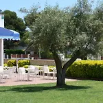 Bay Hotel