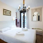 Az El Balcon De Cesar Augusto