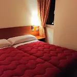 Hostal Prada Borges