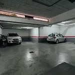 Plaza del Buen Suceso ( Wifi, terraza, Parking )