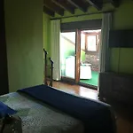Posada Rural El Trenti de Corona