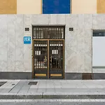 Hostal Uria