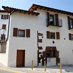 Hostal Ameztia