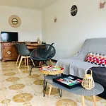 PORT EMPORDA 28 - Apartamento en la Marina de Empuriabrava - vistas al canal - barbacoa - cerca centro y playa