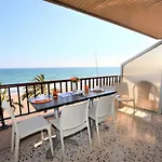 Villaservice Leonor