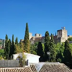 Casa Del Aljarife