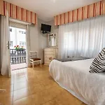 Hospedaxe Maria Aguino
