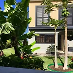 La Quinta Garden
