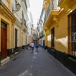 Noah House City Center - Historic Center