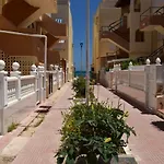 34 Retro Beach House - Alicante Real Estate